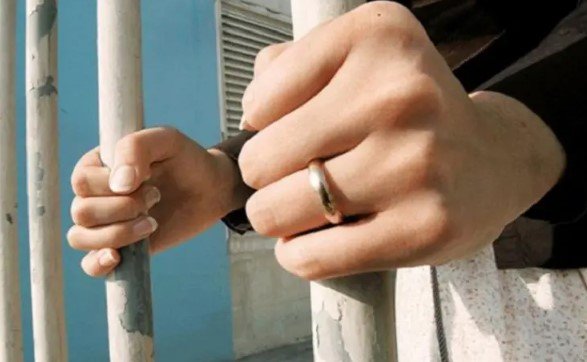 عقوبة الخلوة غير شرعية