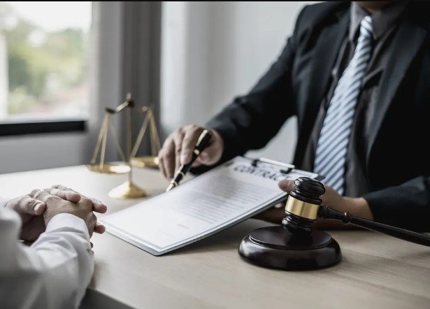 القضايا التجارية