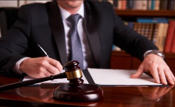 محامي قضايا تجارية في الدمام