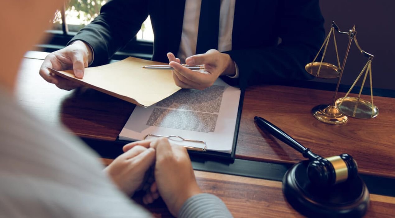 أفضل محامي في الدمام والسعودية