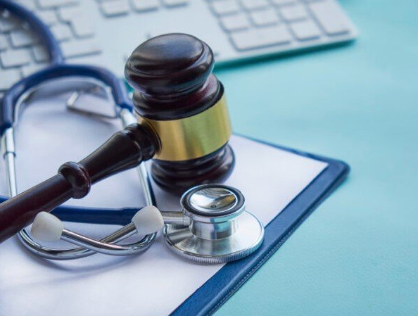 تقديم شكوى خطأ طبي