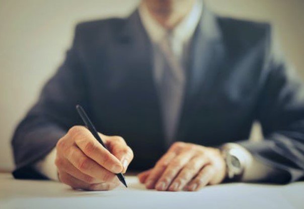 طريقة تقديم شكوى على شخص
