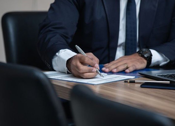 نظام استئجار الدولة للعقار 