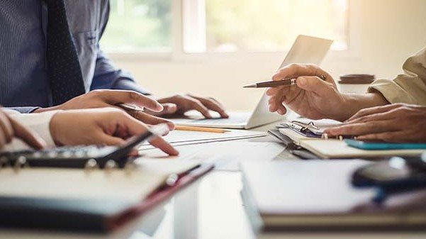 تقديم شكوى لمكافحة الفساد