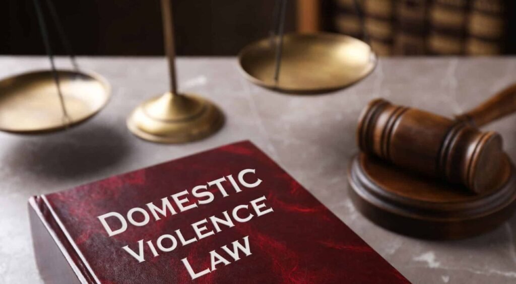 عقوبة العنف الأسري