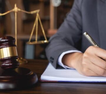 محامي مكتب العمل