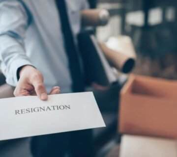 الاستقالة من العمل في القطاع الخاص