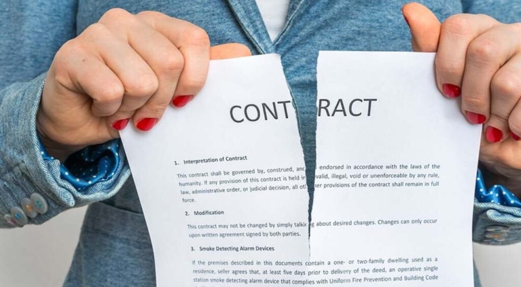 فسخ عقد العمل