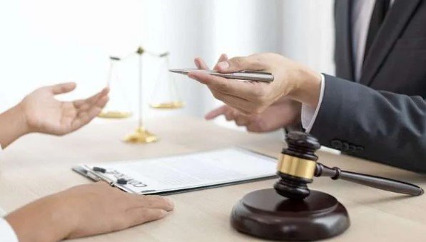 المادة 60 من نظام العمل