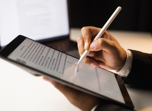 خدمة توثيق العقود الإلكترونية