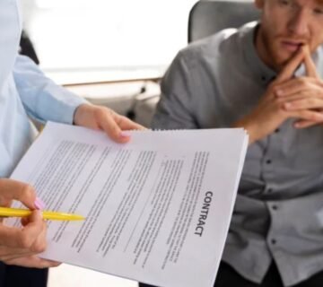 إنهاء عقد العمل قبل انتهاء مدته