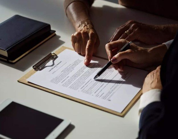 كيف أطالب بالتعويض من شركة التأمين