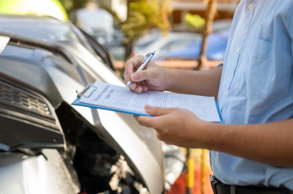 تعويض التأمين بعد الحادث